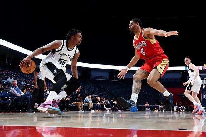 哈里森-英格拉姆砍20+12+6助 骆驼马刺大胜毒蛇