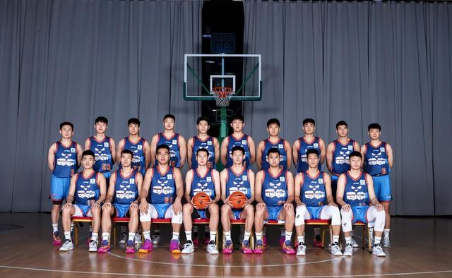 四川男篮欠薪危机引发球员罢赛，32连败暴露运营