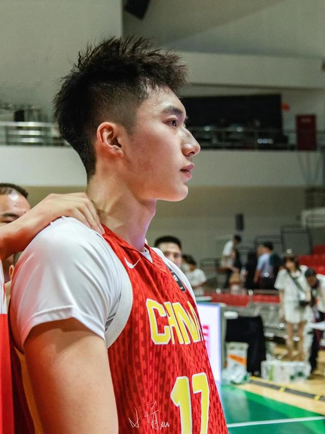 四川男篮欠薪危机引发球员罢赛，32连败暴露运营