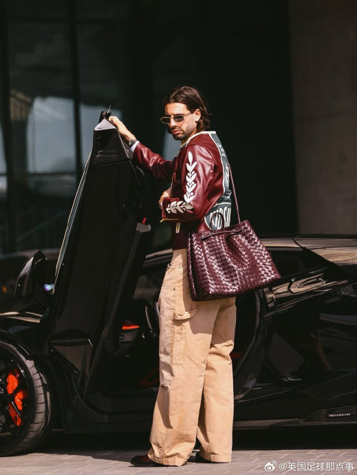 索博斯洛伊国家队报道日引热议 球员动态引关注