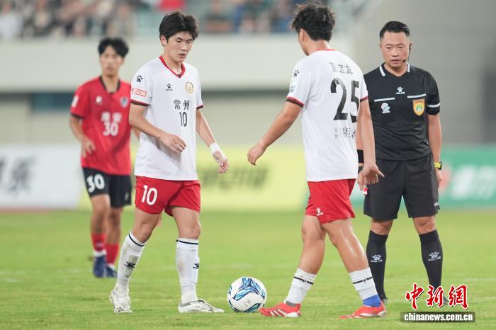 草根球队全力拼胜场 常州队迎战徐州队双龙会