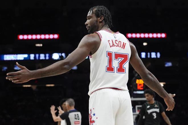 火箭队季后赛首战对阵湖人队 阵容调整成关键战